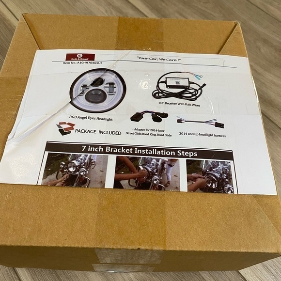 LED Headlight for HD Street Glide 7 inch - Picture 3 of 10